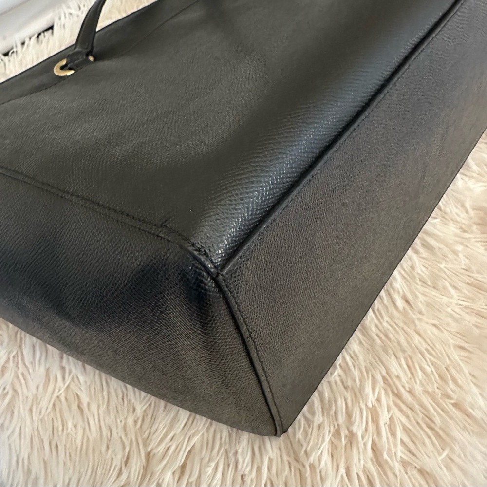 Coach Folio Tote in Black with Gold Hardware - Picture 9 of 16